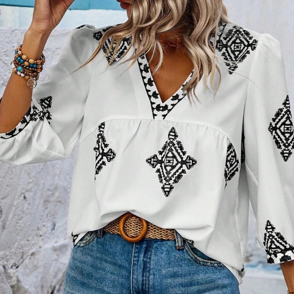 Diamond Print Flowy Top